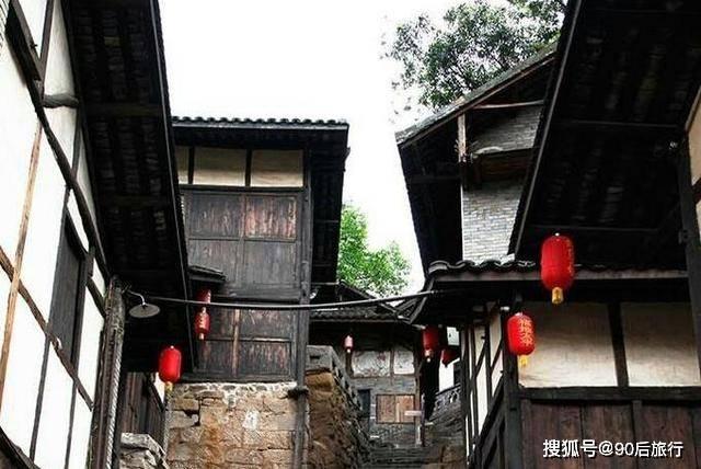 废弃诡异房逃离